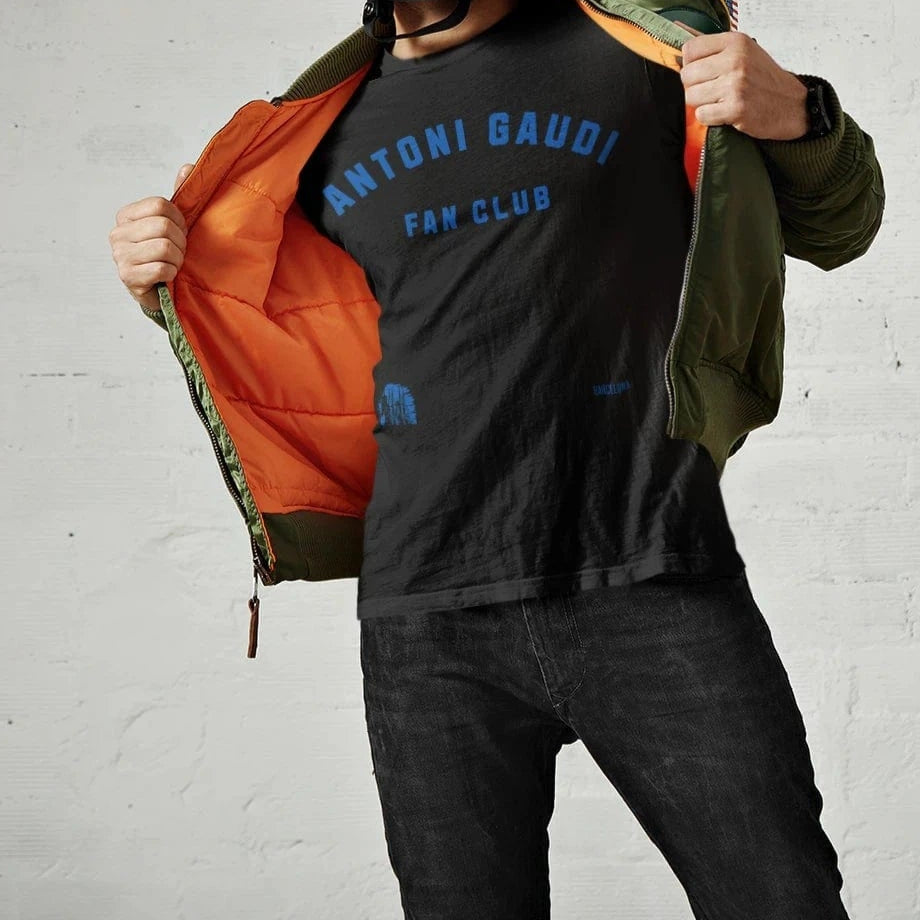 T-Shirt Black / XS Antoni Gaudi Fan Club T-Shirt