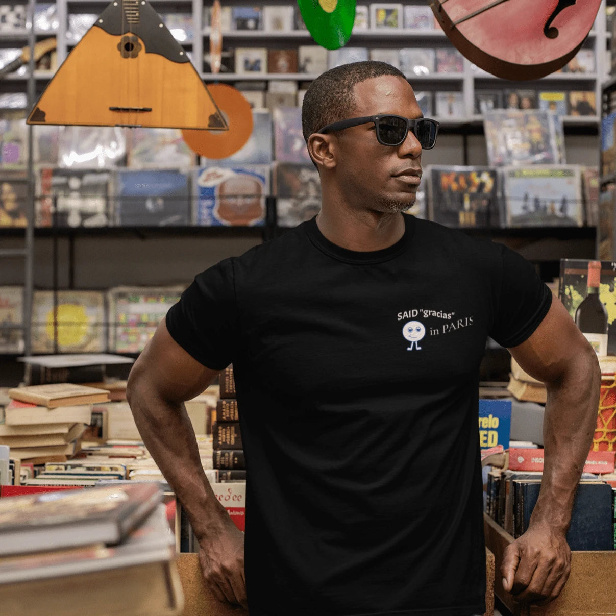 T-Shirt Gracias in Paris T-Shirt